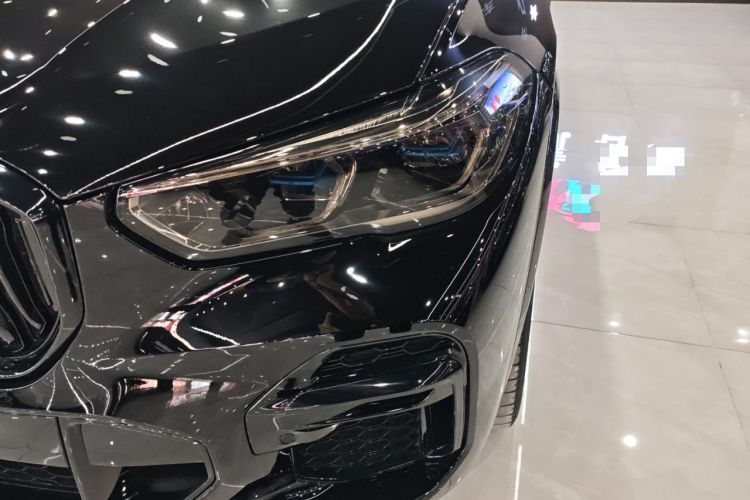 Used BMW X5 2022 xDrive 40Li Luxury Edition M Sport Package
