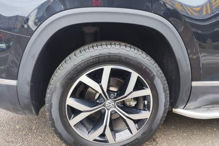 Used Volkswagen Teramont 2017 330TSI Two-Wheel-Drive Luxury Edition
