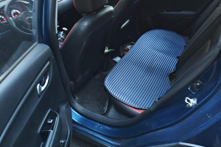 Used Kia KX Cross 2017 1.4L MT GLS Left Rear Seat