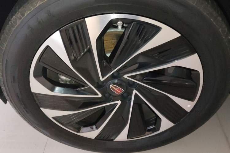 Used Hongqi HS7 PHEV 2024 2.0T PHEV Four-Wheel Drive Flagship Edition 6 Seats
