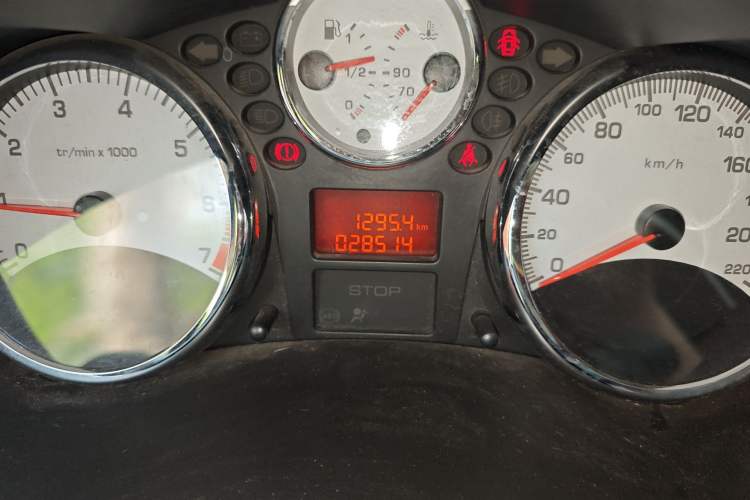 Used Peugeot 207 2011 Hatchback 1.4L Manual Yule Edition Odometer Close Up