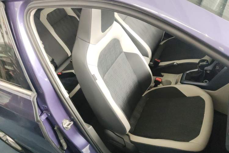 Used Volkswagen T-Cross 2020 280TSI DSG Comfort Edition Right Front Seat