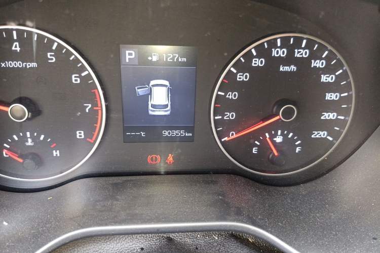 Used Kia KX Cross 2017 1.4L AT GLS