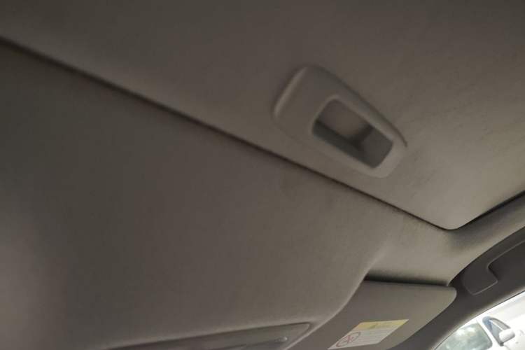 Used Nissan Lannia 2016 1.6L CVT Smart Cool Edition Headliner