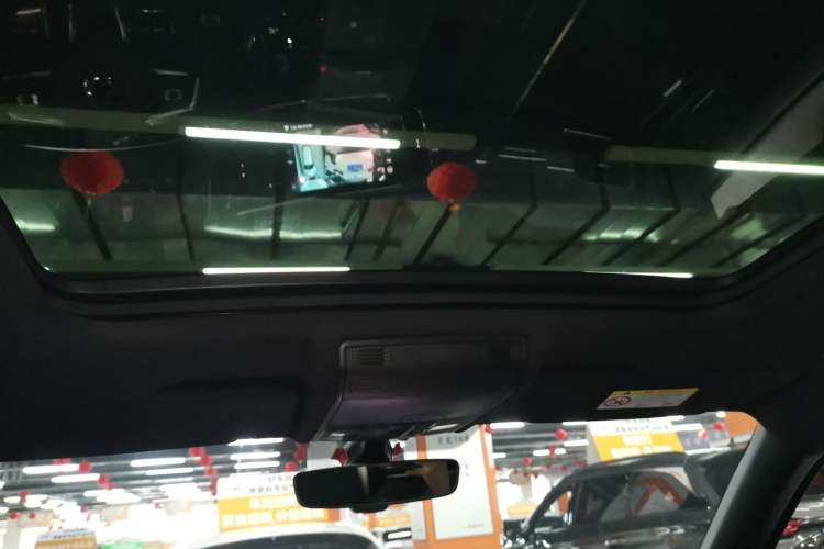 Used Volkswagen Tayron 2022 380TSI Four-Wheel Drive R-Line Connected Version Headliner