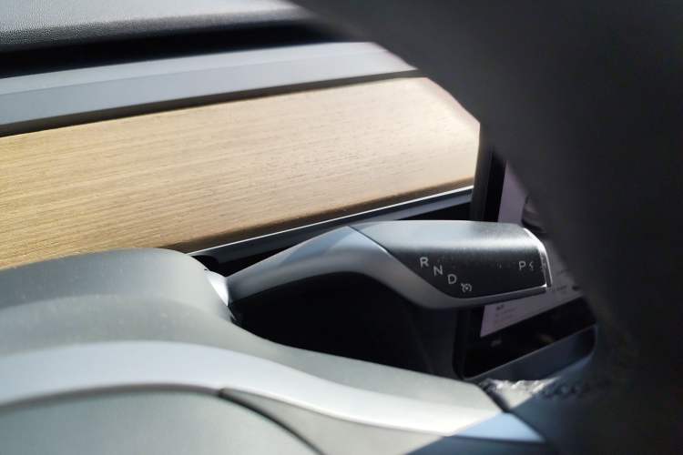 Used Tesla Model Y 2021 Long-Range All-Wheel-Drive Version