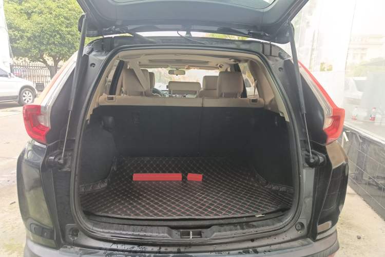 Used Honda CR-V 2017 240TURBO Manual Two-Wheel Drive Classic Edition
