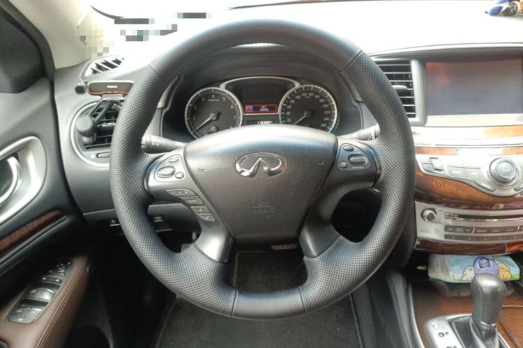 Used Infiniti QX60 2014 2.5 S/C Hybrid Two-Wheel Drive Excellence Edition
