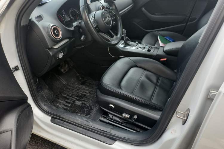 Used Audi A3 2020 Restyled Sportback 35 TFSI Entry-Level China VI Emission Standard
