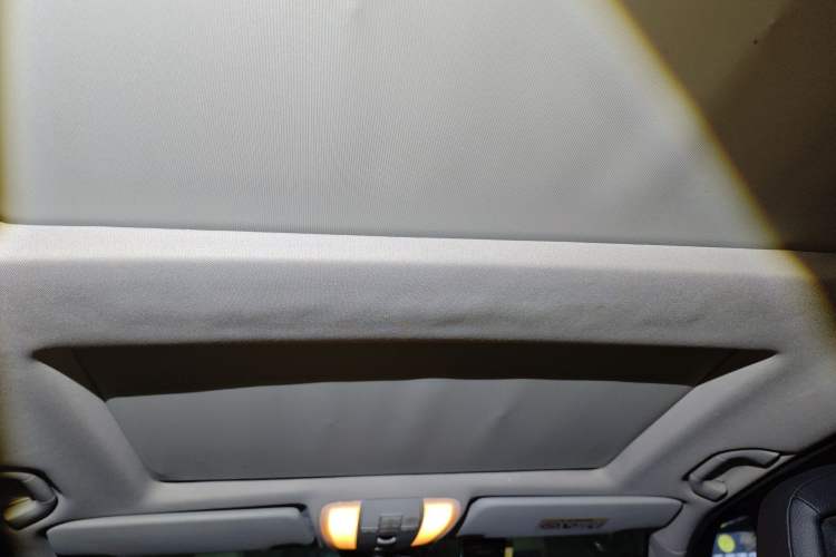 Used Mercedes-Benz GLK-Class 2014 GLK 260 4MATIC Dynamic Model Headliner