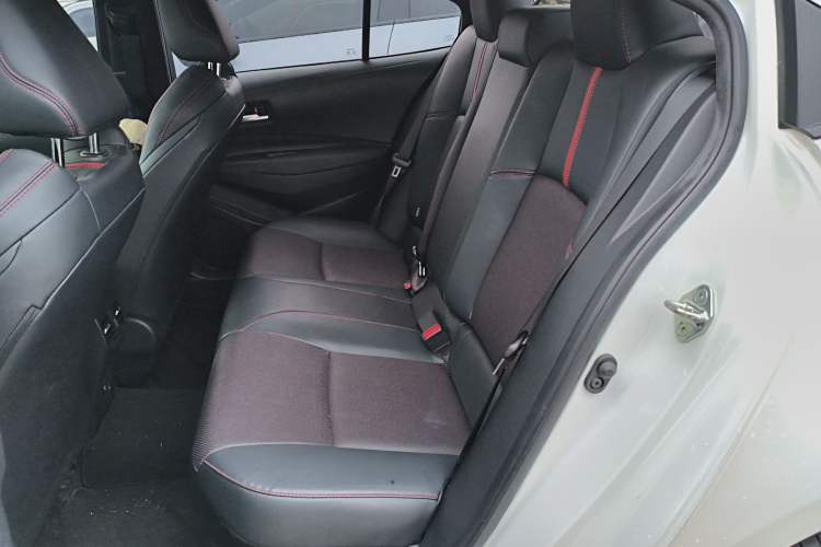 Used Toyota Levin 2021 Dual-Motor 1.8H E-CVT Sport Edition Left Rear Seat