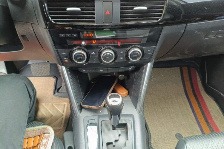 Used Mazda CX-5 2013 2.5L Automatic 4x4 Luxury Version
