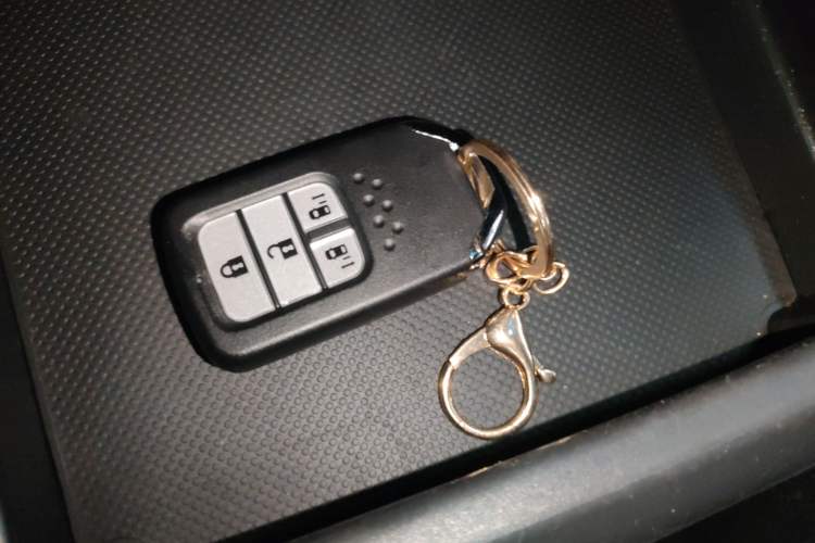 Used Honda Elysion 2019 2.0L Hybrid Comfort Edition Interior 1