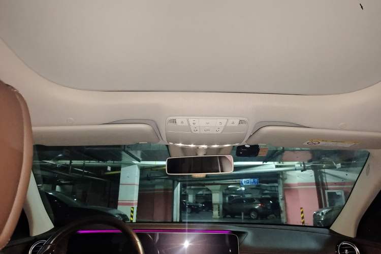 Used Mercedes-Benz E-Class 2017 E 300 L Sporty and Stylish Model