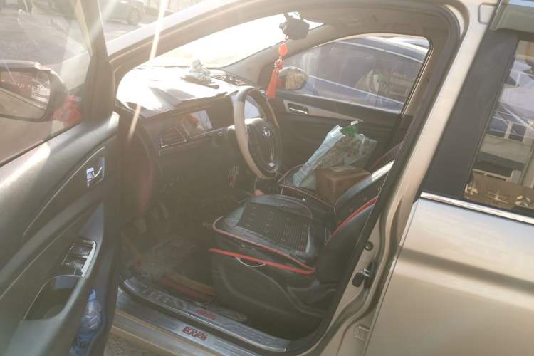 Used Chana Oushang A600 2016 1.5L Manual Luxury 7-Seater