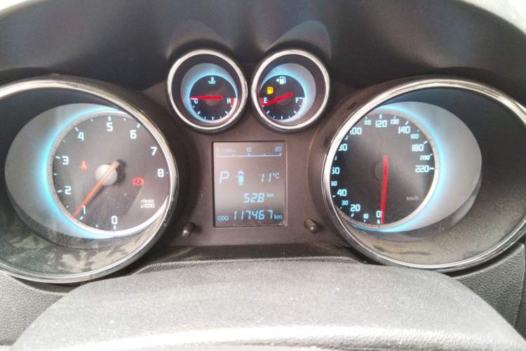 Used Changan CS35 2014 1.6L Automatic Luxury Model China IV Standard