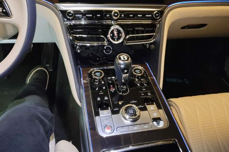 Used Bentley Flying Spur 2021 4.0T V8 Standard Edition
