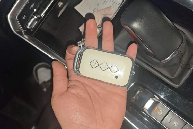 Used Wuling Asta 2022 2.0L DHT Electric-Speed Version