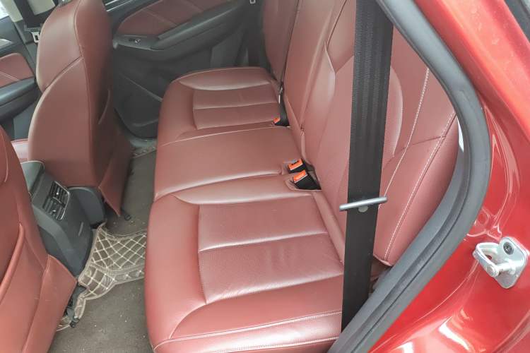 Used Roewe RX5 2016 30T Four-Wheel Drive Automatic Internet Smart Luxury Edition
