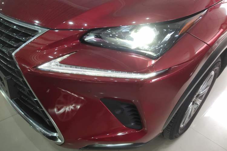 Used Lexus NX 2020 300h Front-Drive FENGSHANG Version China VI Standard
