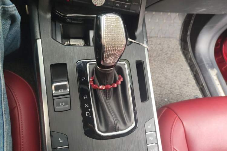 Used Wey VV5 2017 2.0T Flagship Edition
