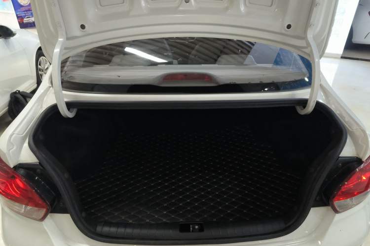 Used Kia Pegas 2019 1.4L Manual Value Edition National VI Standard
