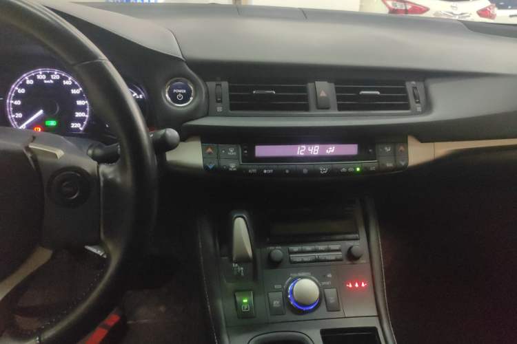 Used Lexus CT 2017 CT200h Elite Edition Solid Color China V Standard