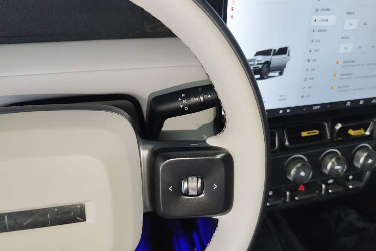 Used iCAR V23 2025 401 Two-Wheel Drive Intelligent Driving Version