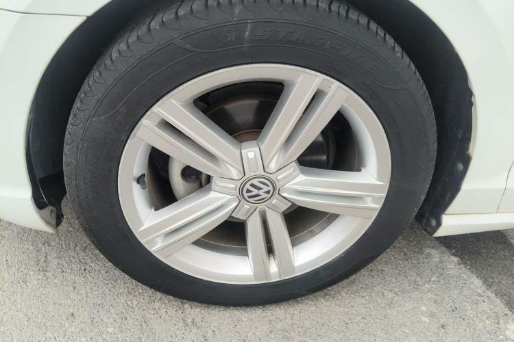 Used Volkswagen Lamando 2018 280TSI DSG Comfort Edition
