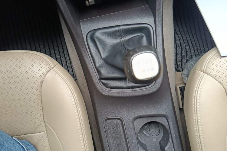 Used Wuling Hongguang 2019 1.5L S Comfort Edition China VI LAR
