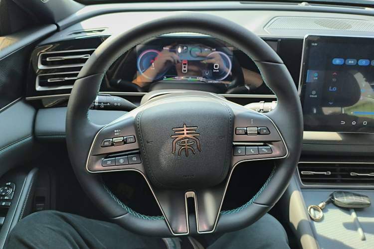 Used BYD Qin L 2024 DM-i 120KM Beyond Model
