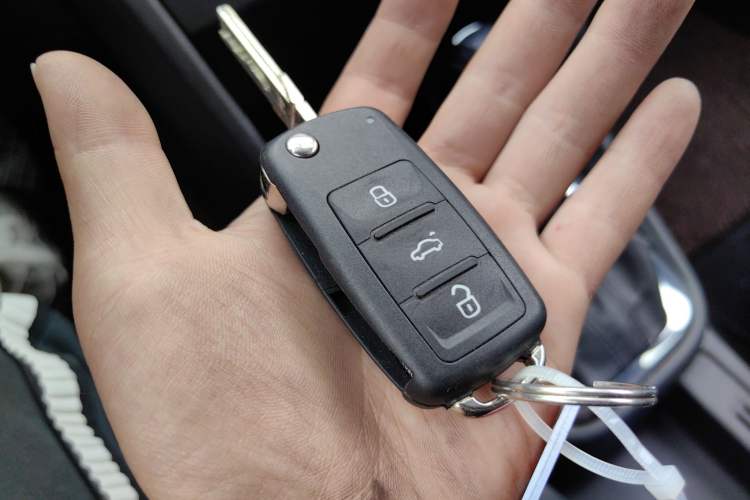 Used Volkswagen Jetta 2013 1.6L Automatic Comfort Model Vehicle Key