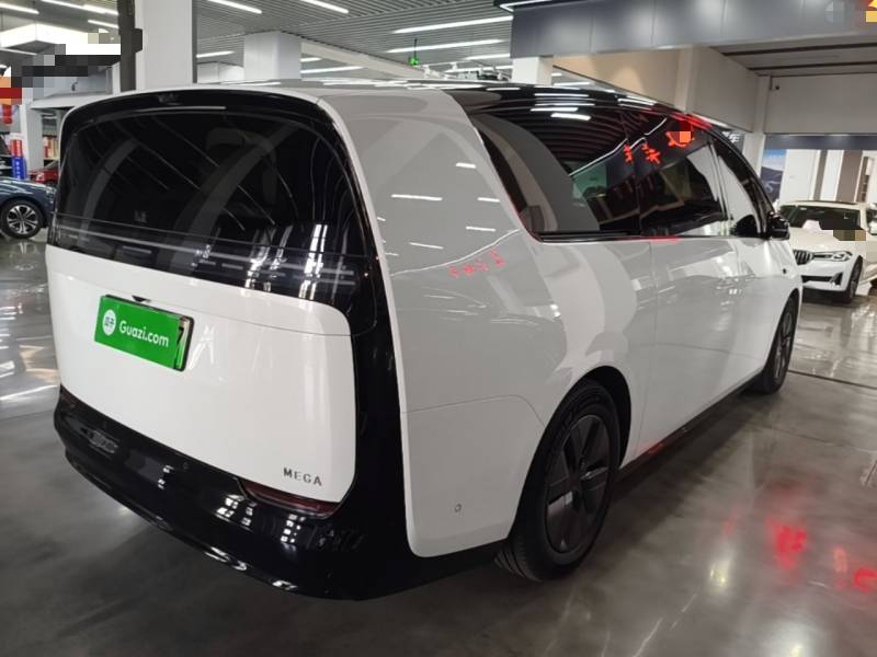 Used Li Auto MEGA 2024 Ultra Model — 6