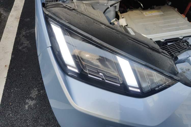 Used BYD Seagull 2025 305 km Free Version Right Front Headlight