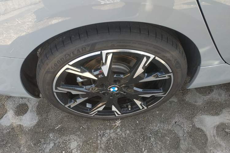 Used BMW 2 Series 2025 225L M Sport Night Edition Package Exterior 5