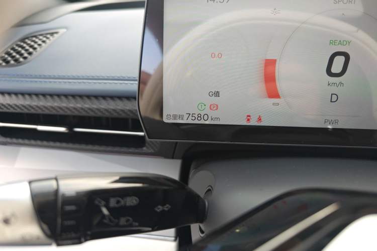 Used NETA GT 2023 580 AWD Odometer Close Up