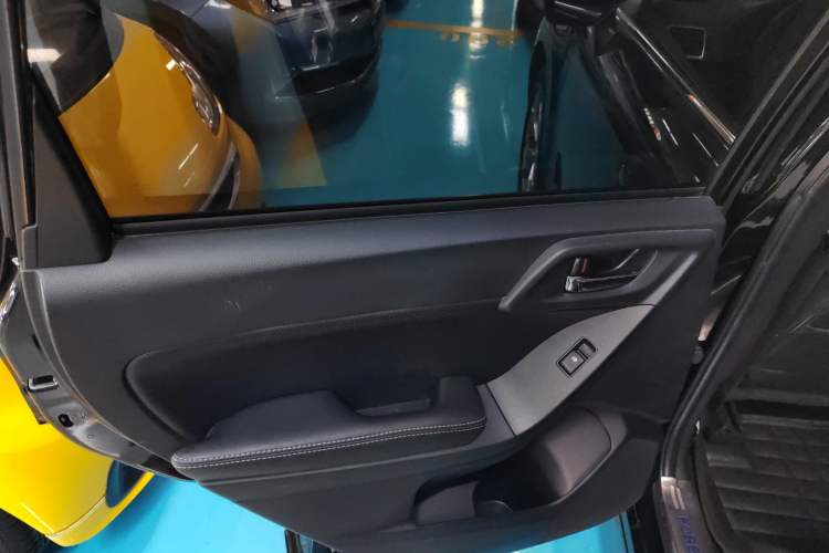 Used Subaru Forester 2015 2.5i Special Edition Commemorative Model