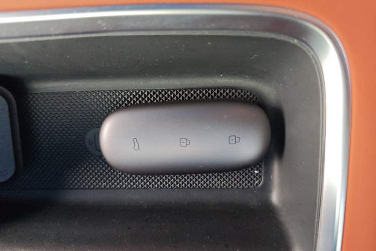 Used Li Auto L8 2023 Pro Model