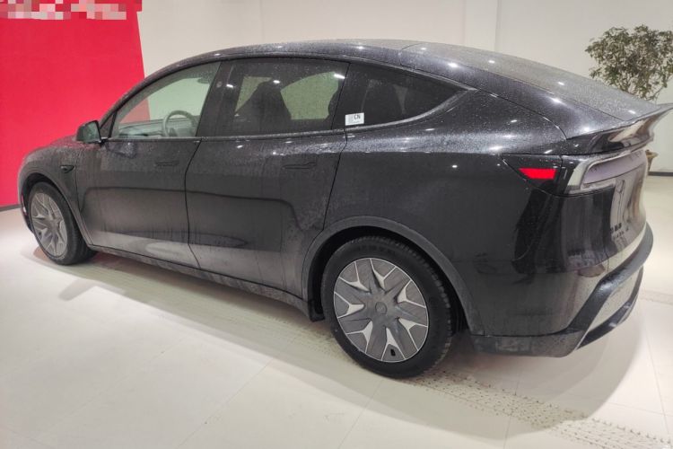 Used Tesla Model Y L 2025 Model Long-Range All-Wheel-Drive Version