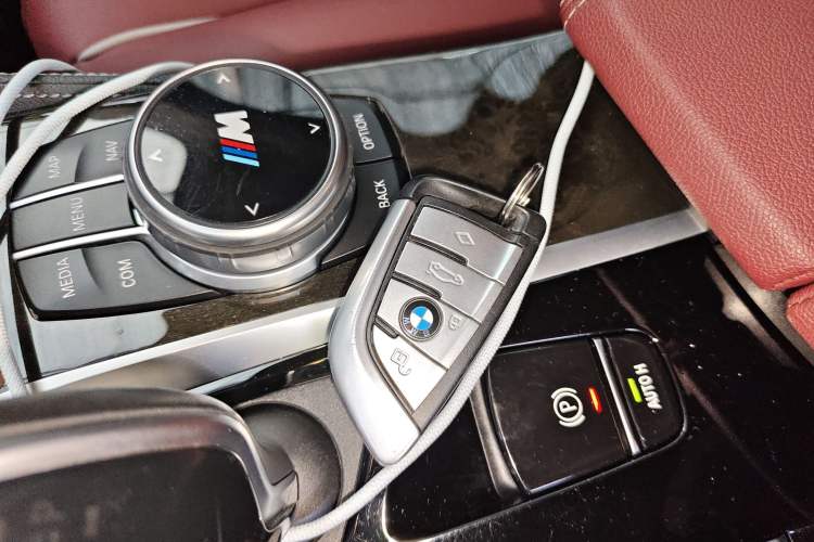 Used BMW 5 Series 2021 525Li Luxury Package
