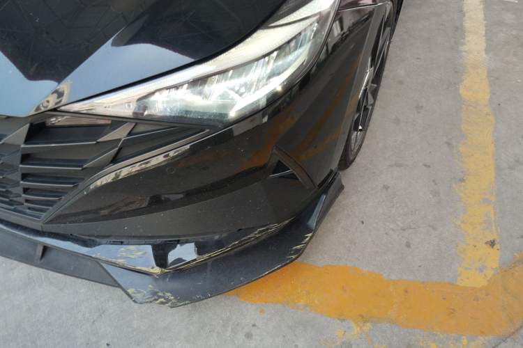 Used Hyundai Elantra 2022 1.5L CVT LUX Black Knight Limited Edition Left Front Headlight