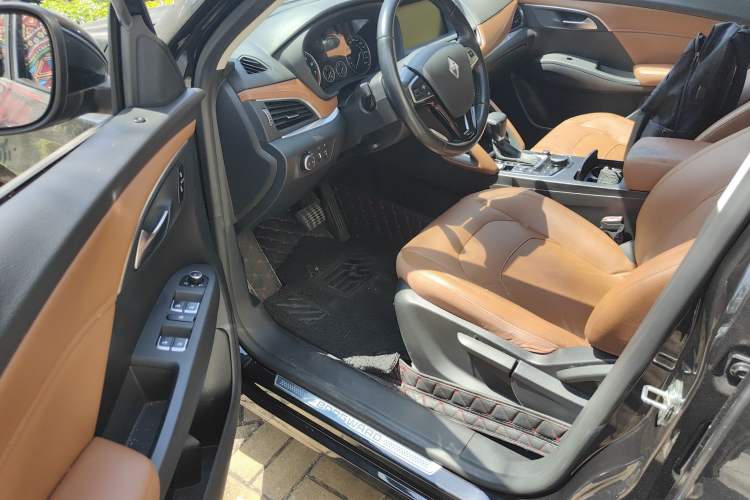 Used BORGWARD BX7 2016 28T 2WD Elite Edition 5-seater
