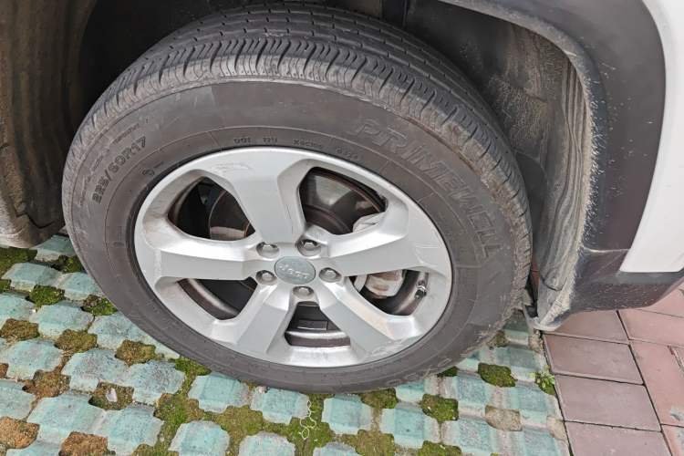 Used Jeep Compass 2017 200T Automatic Family Edition Exterior 7