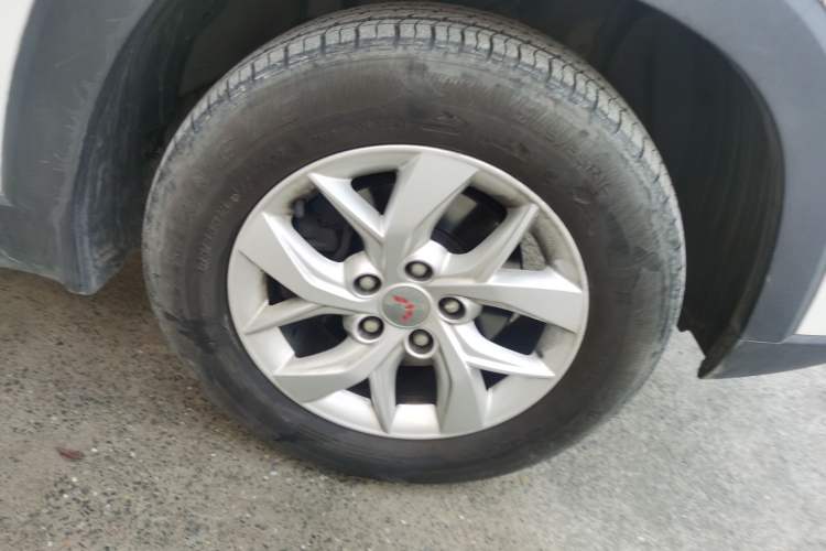 Used Wuling Hongguang S3 2018 1.5L Manual Comfort Model China V Standard
