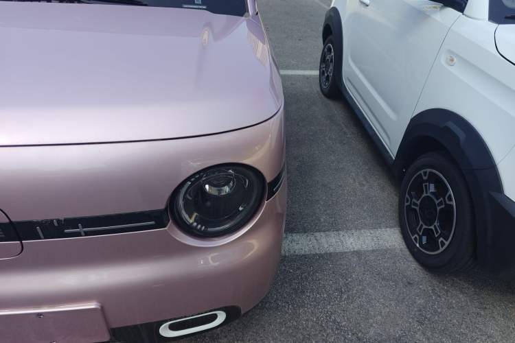 Used Geely Galaxy Panda 2025 210 km – Yuanqi Bear Left Front Headlight