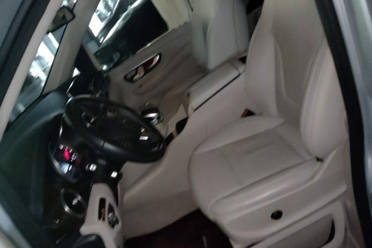 Used Mercedes-Benz V-Class 2016 V 260 L Prestige Extended Edition