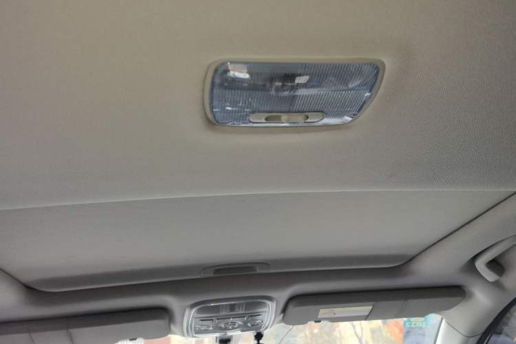 Used Haval H6 2016 Upgraded Model 1.5T Automatic Two-Wheel Drive Elite Version
