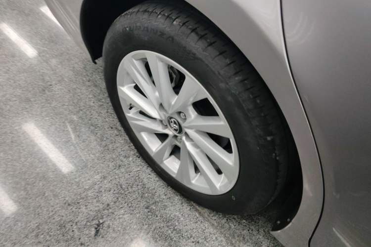 Used Toyota Camry 2021 2.0G Luxury Edition Right Rear Wheel Hub