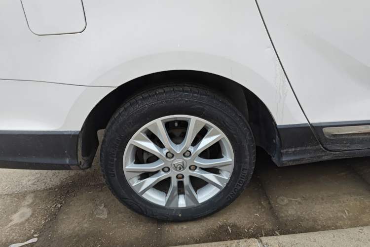 Used Baojun 730 2016 1.5L Manual Comfort Version 7 Seats China V Emission Standard