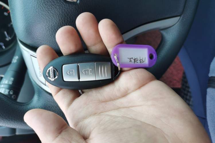 Used Nissan Tiida 2019 1.6L CVT Smart Enjoyment Version China VI Standard
